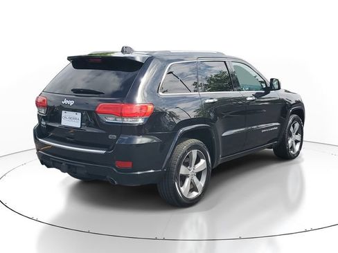 Used 2015 Jeep Grand Cherokee Overland AWD/4WD image 4