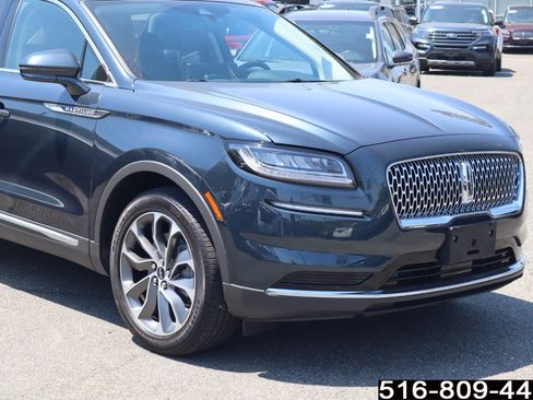 Used 2023 Lincoln Nautilus Reserve w/ Cargo Utility Package AWD/4WD image 2