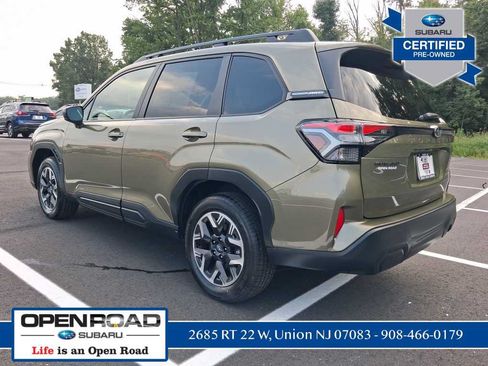 Used 2026 Subaru Forester Premium AWD/4WD image 5
