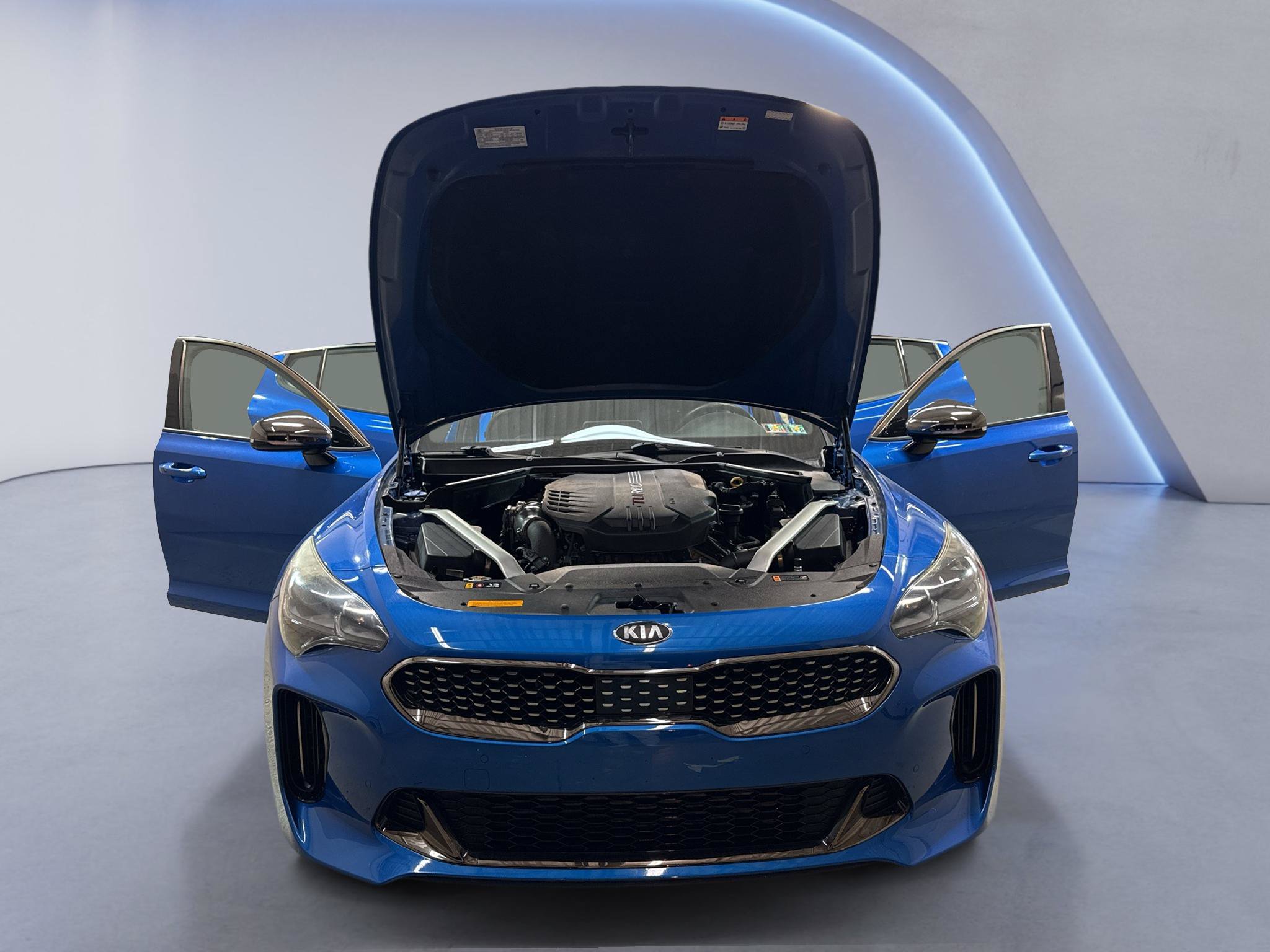 Used 2018 Kia Stinger GT1 AWD/4WD image 10