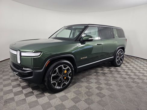 Used 2023 Rivian R1S Adventure image 1