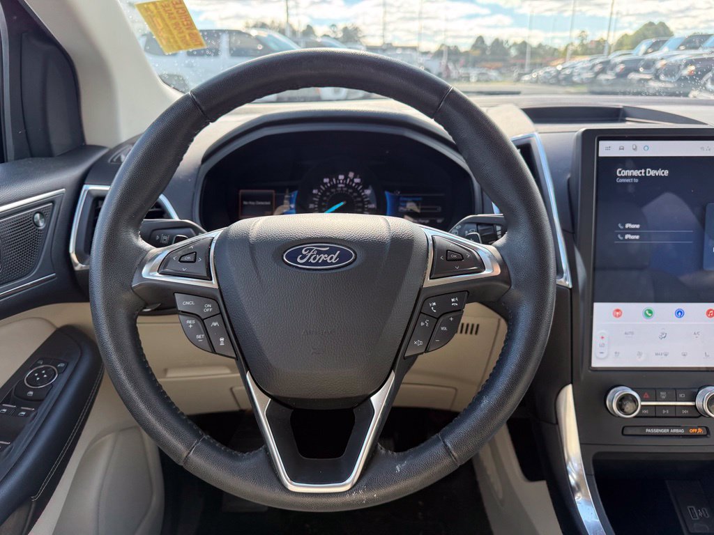 Used 2024 Ford Edge Titanium w/ Equipment Group 301A AWD/4WD image 7