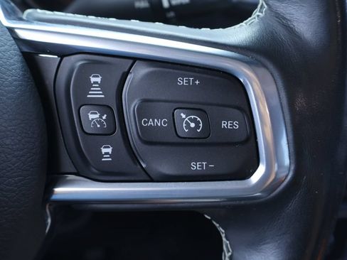 Used 2020 Jeep Gladiator Overland AWD/4WD image 20