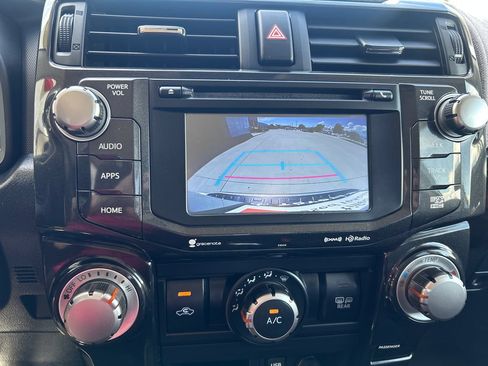 Certified 2019 Toyota 4Runner TRD Off-Road AWD/4WD image 25