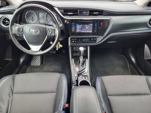 Used 2019 Toyota Corolla SE w/ Carpet Mat Package (TMS) FWD image 24
