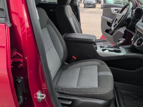 Certified 2023 Chevrolet Blazer LT w/ Convenience Package image 38
