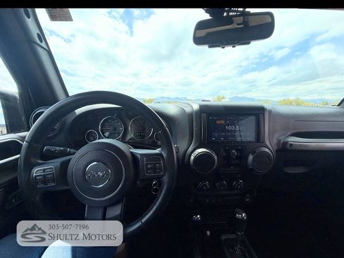 Used 2015 Jeep Wrangler Unlimited Sport w/ Quick Order Package 24S AWD/4WD image 14