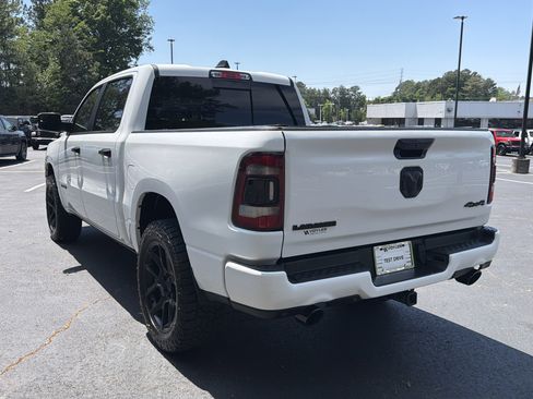Used 2023 RAM 1500 Laramie AWD/4WD image 11