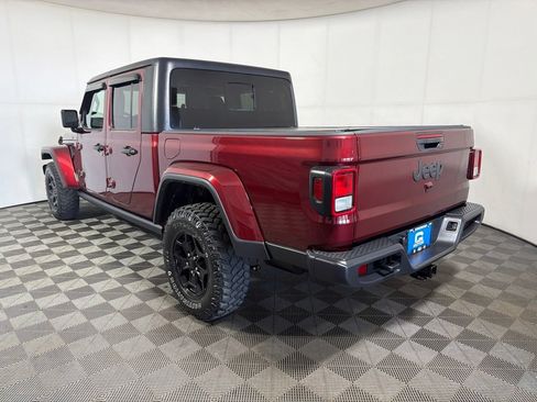 Used 2021 Jeep Gladiator Sport AWD/4WD image 6