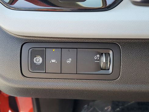 New 2027 Chevrolet Bolt RS w/ Technology Package FWD image 22
