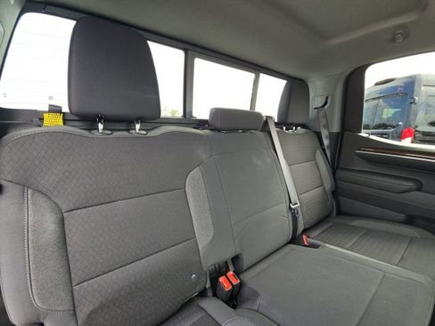 Used 2024 GMC Sierra 1500 SLE w/ Preferred Package image 16
