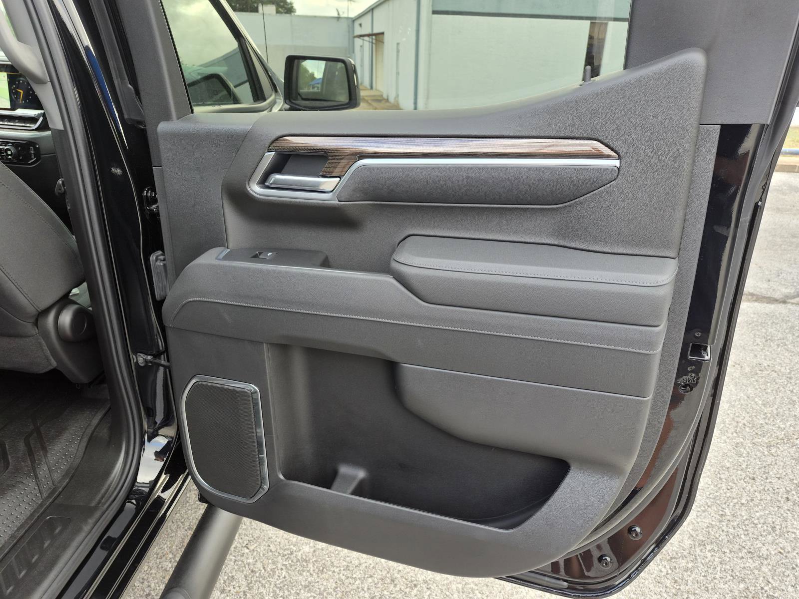 Used 2026 Chevrolet Silverado 1500 RST w/ RST Select Package AWD/4WD image 10