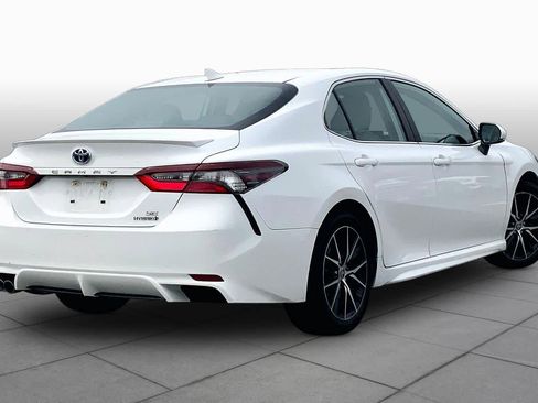 Used 2023 Toyota Camry SE FWD image 13