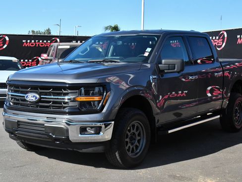 Used 2024 Ford F150 XLT w/ Tow/Haul Package AWD/4WD image 3