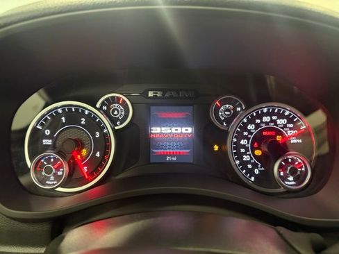 New 2026 RAM 3500 Tradesman w/ Chrome Appearance Group A AWD/4WD image 15