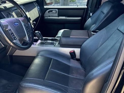 Used 2017 Ford Expedition EL Limited w/ Equipment Group 301A RWD image 15