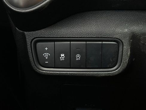 Used 2025 Kia Soul LX w/ LX Technology Package image 20