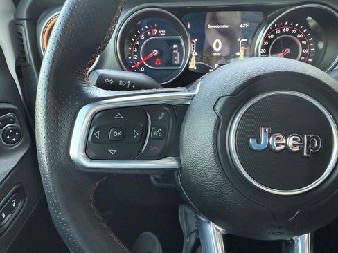 Used 2022 Jeep Gladiator Mojave w/ LED Lighting Group image 35