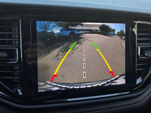 Used 2024 Dodge Durango GT image 18