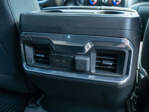 Used 2019 GMC Sierra 1500 Elevation w/ Elevation Value Package AWD/4WD image 23