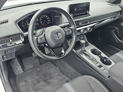 Used 2024 Honda Civic Sport image 17