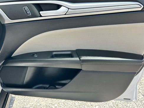 Used 2020 Ford Fusion S FWD image 10