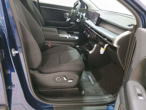 New 2026 Hyundai Ioniq 9 SE AWD/4WD image 14