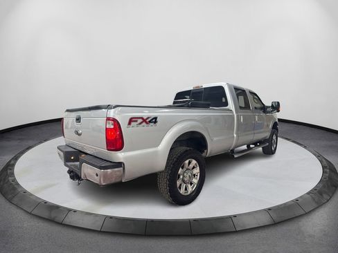 Used 2015 Ford F250 Lariat w/ Lariat Ultimate Package image 5