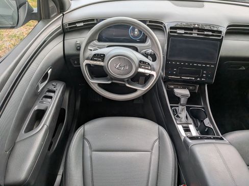 Used 2024 Hyundai Santa Cruz Night image 16