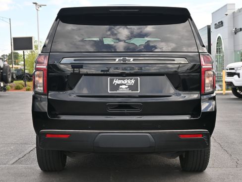 Used 2022 Chevrolet Tahoe Z71 w/ Luxury Package image 14