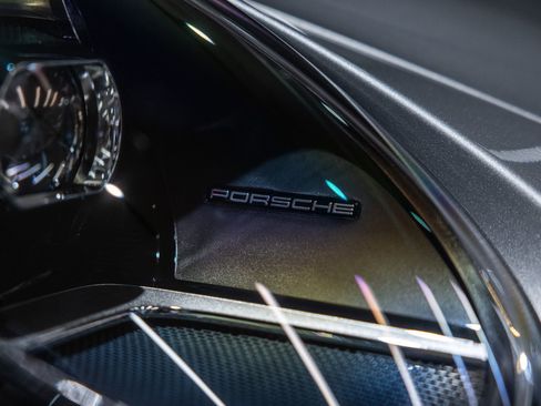 Certified 2023 Porsche 911 AWD/4WD image 46