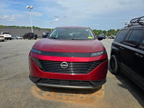 Used 2025 Nissan Murano SL AWD/4WD image 8