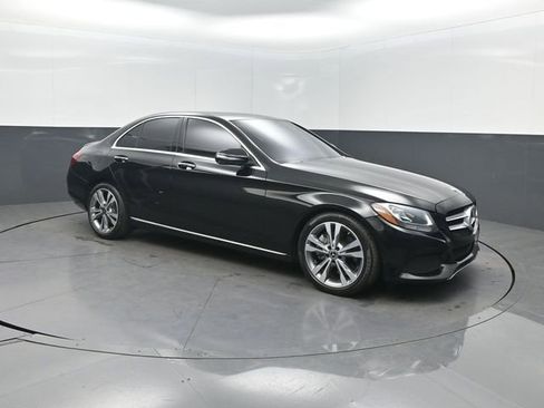 Used 2018 Mercedes-Benz C 300 Sedan w/ Premium Package image 36