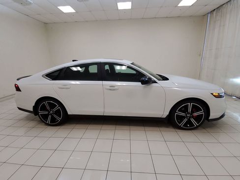 Certified 2025 Honda Accord Sport image 26