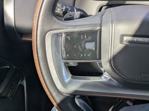 Used 2023 Land Rover Range Rover Long Wheelbase SE image 22