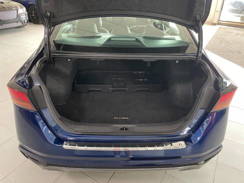 Used 2022 Nissan Altima 2.5 SR image 39