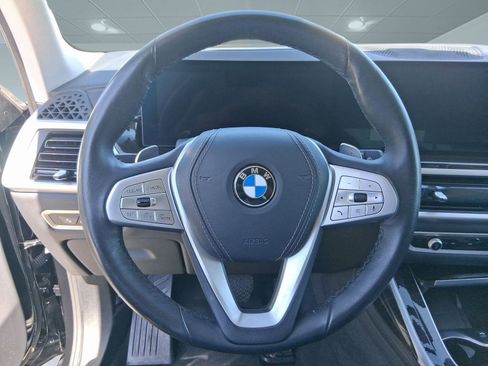 Certified 2024 BMW X7 xDrive40i w/ Premium Package image 15