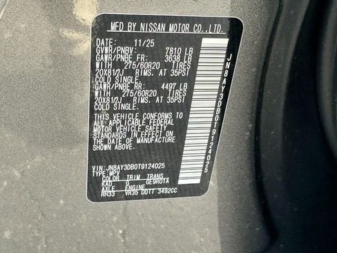 New 2026 Nissan Armada PRO-4X w/ Captain's Chari Seat Package AWD/4WD image 17