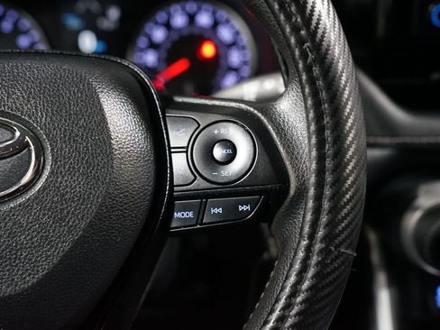 Certified 2021 Toyota RAV4 LE image 13