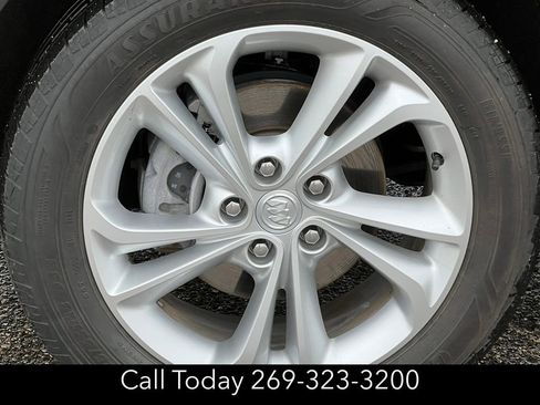 Certified 2023 Buick Encore GX Preferred w/ Cold Weather Comfort Package image 6