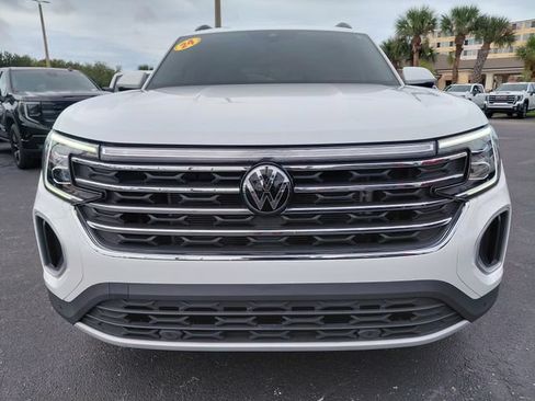 Used 2024 Volkswagen Atlas SE FWD image 10