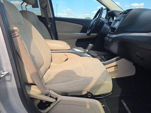 Used 2011 Dodge Journey Express w/ Popular Equipment Group FWD image 8