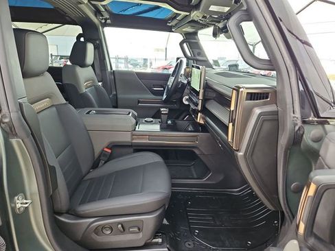 Used 2024 GMC Hummer EV 3X w/ Extreme Off-Road Package image 28