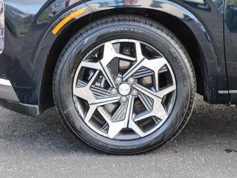 Used 2022 Hyundai Palisade Calligraphy image 9