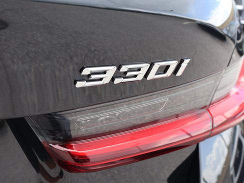Used 2026 BMW 330i xDrive Sedan AWD/4WD image 9
