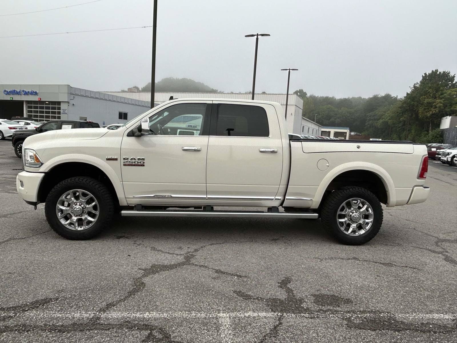 Used 2016 RAM 2500 Limited AWD/4WD image 4