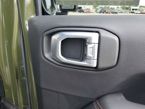 Used 2023 Jeep Gladiator Mojave w/ Trailer Tow Package image 47