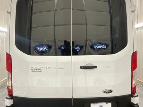 Used 2025 Ford Transit 350 XLT RWD image 24