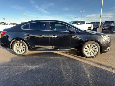 Used 2016 Buick LaCrosse image 6