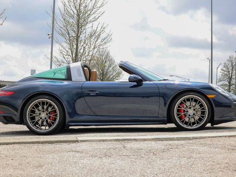 Certified 2017 Porsche 911 Targa 4S AWD/4WD image 22